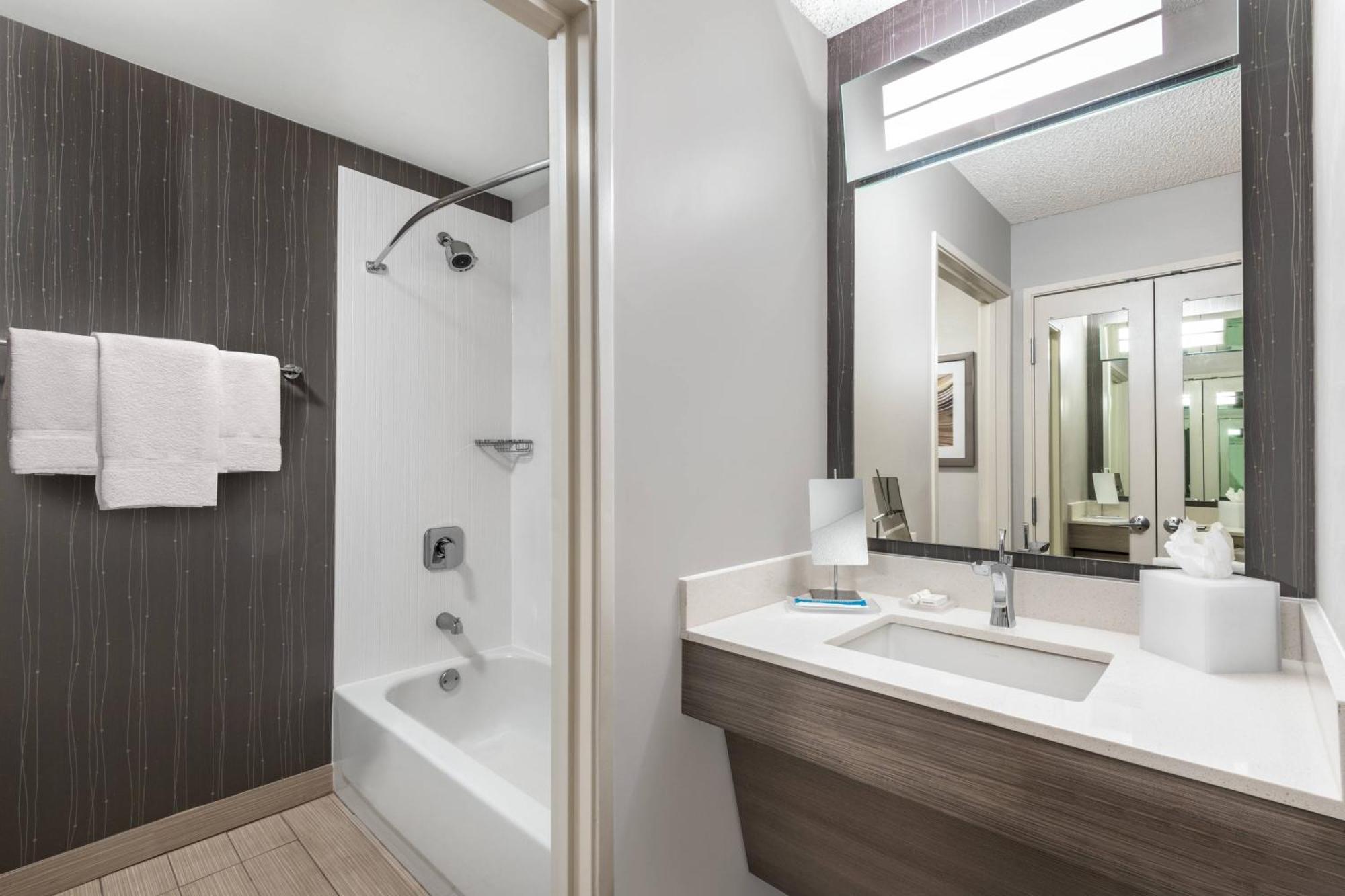 Courtyard By Marriott Reno Hotel Eksteriør billede