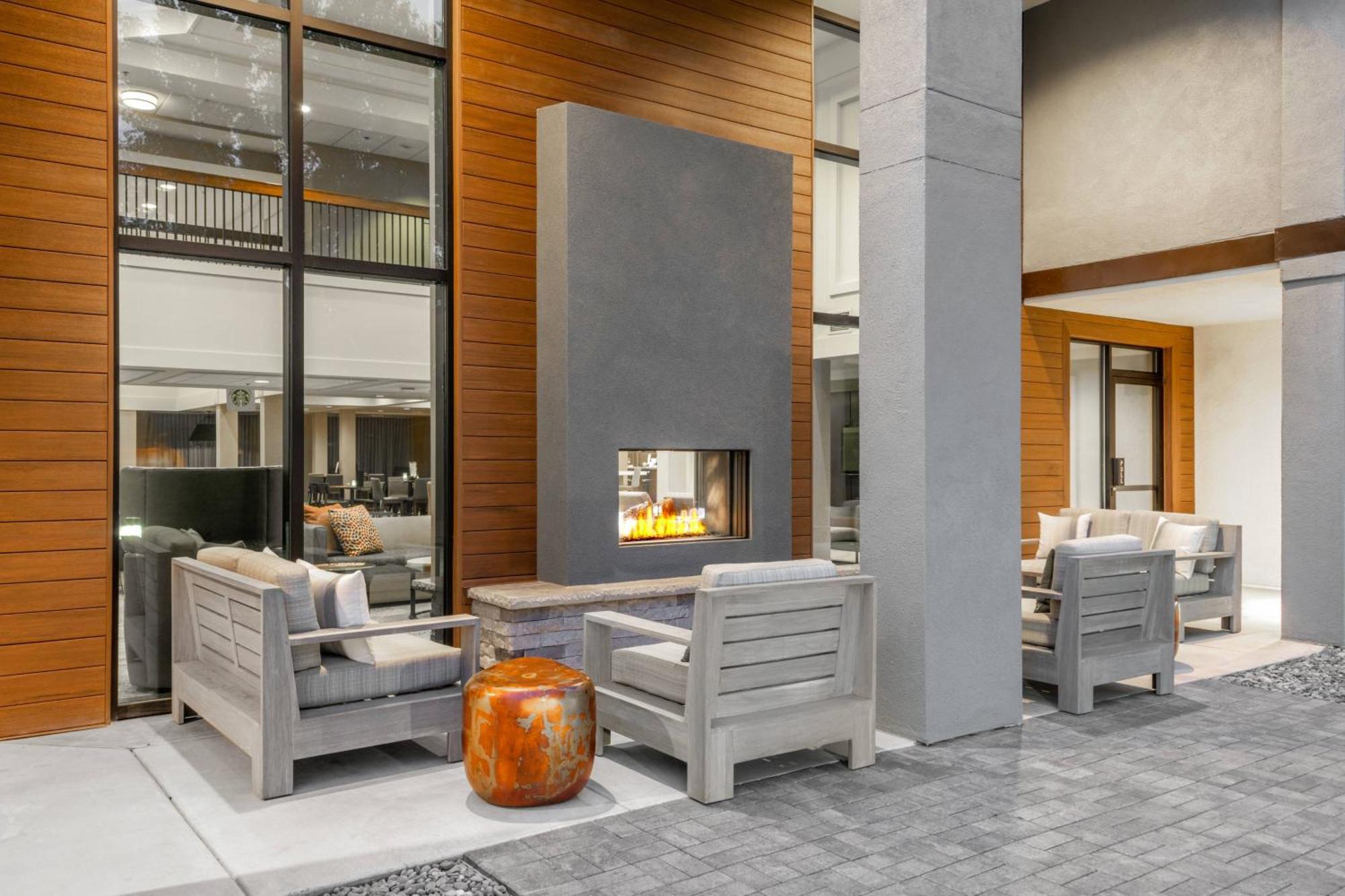 Courtyard By Marriott Reno Hotel Eksteriør billede